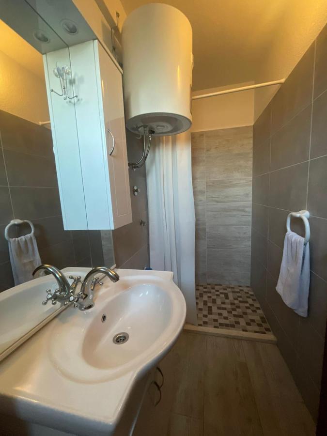 Studio Apartment Dona Trogir Exterior photo